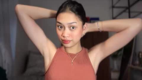 Snapshot of vivian_roberts chatting on February 15, 1:46 am Vivian online show from February 15, 1:46 am