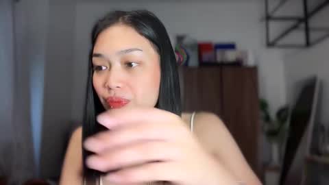 Snapshot of vivian_roberts chatting on February 19, 1:34 am Vivian online show from February 19, 1:34 am