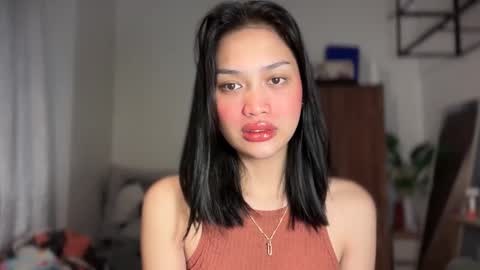 Snapshot of vivian_roberts chatting on March 3, 12:50 am Vivian online show from March 3, 12:50 am