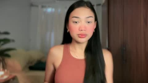 Snapshot of vivian_roberts chatting on June 15, 12:35 am Vivian online show from June 15, 12:35 am