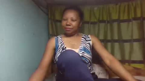 viviane0812 online show from October 5, 6:50 pm