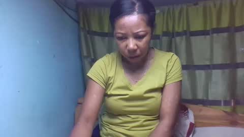 viviane0812 online show from November 1, 12:51 pm