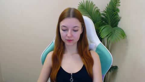 Vivien online show from February 11, 12:48 pm