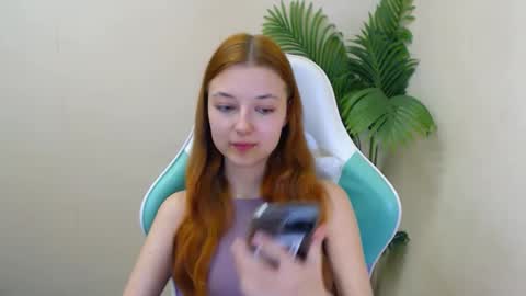 Vivien online show from March 10, 6:45 pm