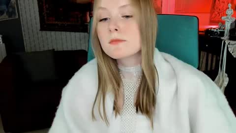 Vivien online show from February 9, 7:09 pm