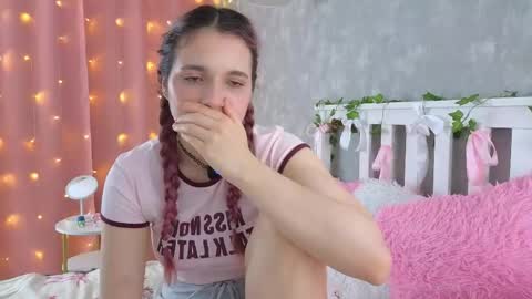 vivyboo111 online show from May 20, 7:53 pm
