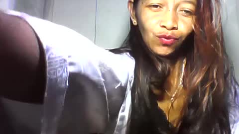 vixen_lina online show from June 22, 6:16 pm