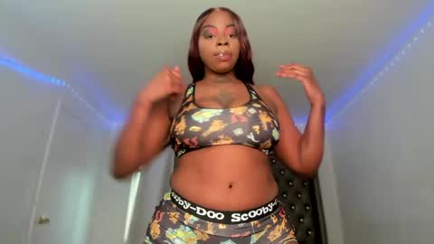 Snapshot of vixen_sasha chatting on April 11, 10:14 pm Sasha Malone online show from April 11, 10:14 pm