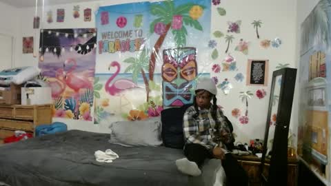 Snapshot of vixenfyre chatting on January 16, 3:56 am Vixen Fyre online show from January 16, 3:56 am