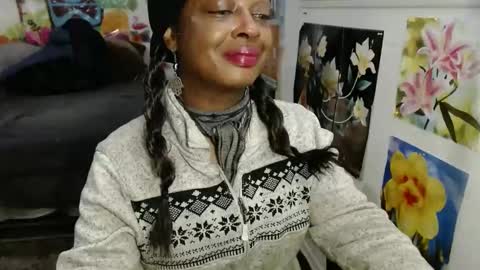 Snapshot of vixenfyre chatting on January 19, 1:43 am Vixen Fyre online show from January 19, 1:43 am