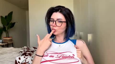 Polly  Online mostly at 9pm-2am UK Time online show from June 5, 5:40 pm