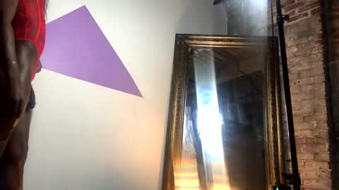 Snapshot of vixenthedoll chatting on January 22, 7:35 am 10 inch online show from January 22, 7:35 am