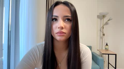 Miss Mia online show from April 1, 1:23 pm