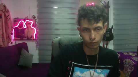 vl21cm online show from September 17, 6:59 am