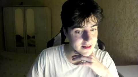 Snapshot of vlad1605 chatting on October 28, 4:20 pm Martin online show from October 28, 4:20 pm