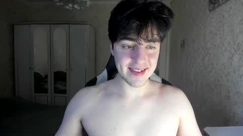 Snapshot of vlad1605 chatting on November 15, 12:56 pm Martin online show from November 15, 12:56 pm