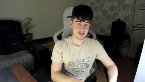 Snapshot of vlad1605 chatting on November 24, 11:43 am Martin online show from November 24, 11:43 am