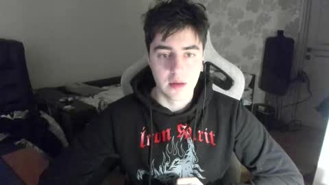 Snapshot of vlad1605 chatting on January 12, 1:38 pm Martin online show from January 12, 1:38 pm