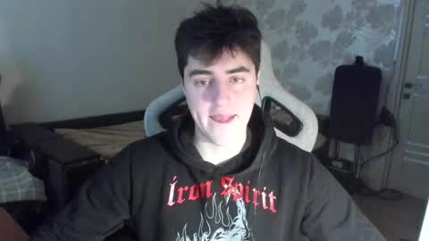 Snapshot of vlad1605 chatting on January 19, 12:20 pm Martin online show from January 19, 12:20 pm