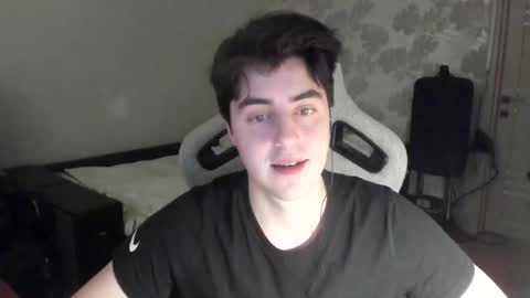 Snapshot of vlad1605 chatting on February 11, 1:38 pm Martin online show from February 11, 1:38 pm