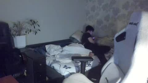 Snapshot of vlad1605 chatting on February 15, 1:57 am Martin online show from February 15, 1:57 am