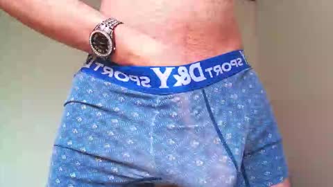 Snapshot of vlad__night chatting on February 16, 4:14 pm Vlad online show from February 16, 4:14 pm