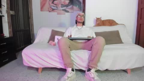 Vlad online show from May 6, 3:57 am