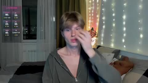 Vlad Dinovich online show from February 6, 4:58 pm