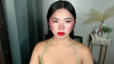 Snapshot of voganmarie chatting on June 7, 6:33 pm voganmarie online show from June 7, 6:33 pm