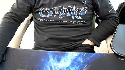 Snapshot of vonele chatting on November 3, 10:05 am Vonn online show from November 3, 10:05 am