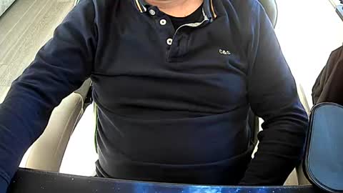 Snapshot of vonele chatting on November 27, 1:35 pm Vonn online show from November 27, 1:35 pm