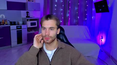 Snapshot of voody_voody chatting on December 30, 5:23 pm voody_voody online show from December 30, 5:23 pm