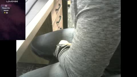 voterki796 online show from January 9, 2:07 pm