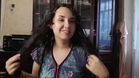 voulezvous_angel online show from December 5, 10:35 am