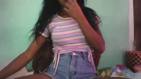 Snapshot of vounialdy chatting on February 24, 11:10 am vounialdy online show from February 24, 11:10 am