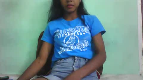 Snapshot of vounialdy chatting on March 11, 7:48 am vounialdy online show from March 11, 7:48 am