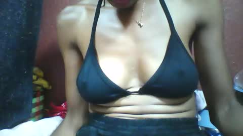 Snapshot of vounialdy chatting on April 14, 5:52 pm vounialdy online show from April 14, 5:52 pm