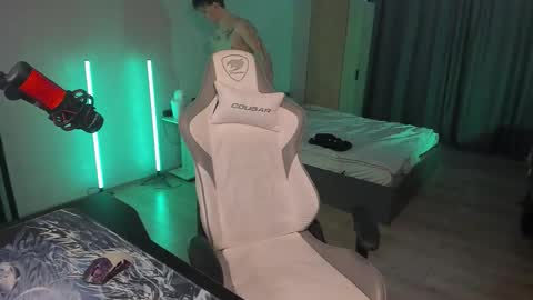 vova online show from February 19, 10:11 am