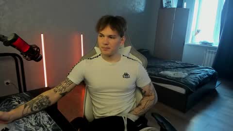 vova_belkin_2 online show from May 4, 12:23 pm