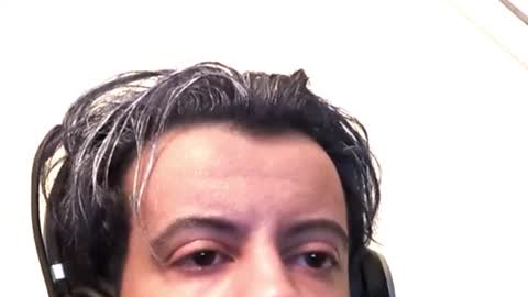 Snapshot of vredesbyrd5 chatting on February 18, 7:26 am VRED online show from February 18, 7:26 am