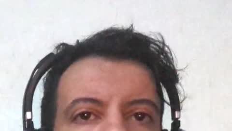 Snapshot of vredesbyrd5 chatting on July 19, 5:44 am VRED online show from July 19, 5:44 am
