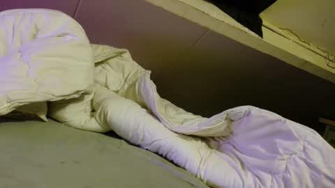 Mac Miller online show from November 17, 9:42 pm