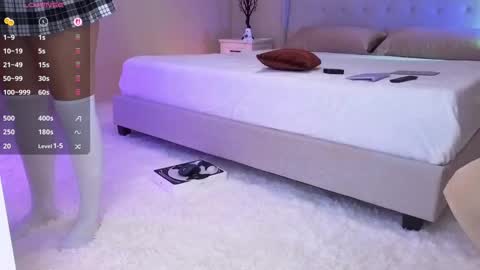 Snapshot of vsunshiny chatting on September 30, 4:01 pm Sunshiny online show from September 30, 4:01 pm