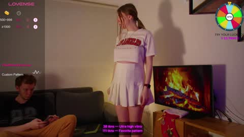 Eva and Franklin online show from December 23, 7:09 pm