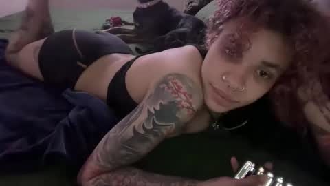 vveejay online show from February 15, 11:19 am