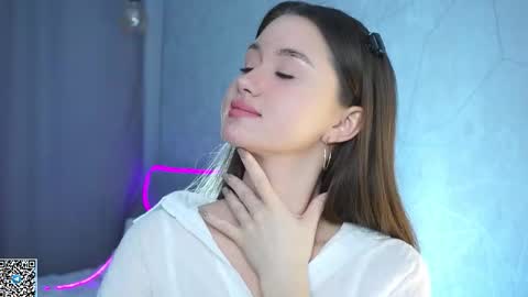 Snapshot of vvilly_wonka chatting on November 12, 1:39 am Ethal - thank you for thumb up online show from November 12, 1:39 am