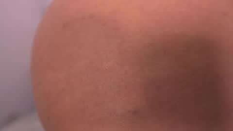 Snapshot of vvioleta_ chatting on October 24, 3:14 am Violeta online show from October 24, 3:14 am