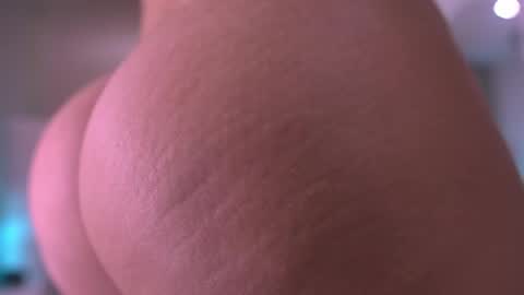 Violeta online show from April 10, 3:56 am