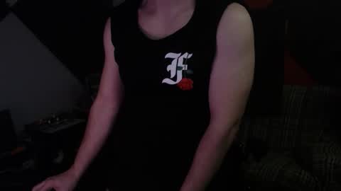 w33dgvy online show from January 11, 11:43 pm