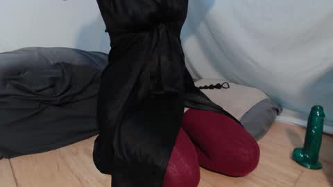 Rose online show from November 9, 11:36 pm